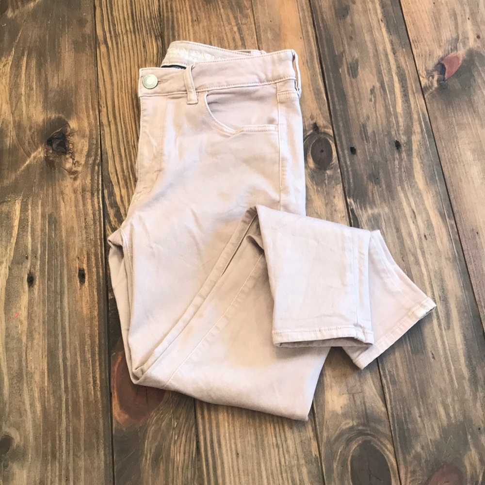 🎉American Eagle High-Rise Jegging